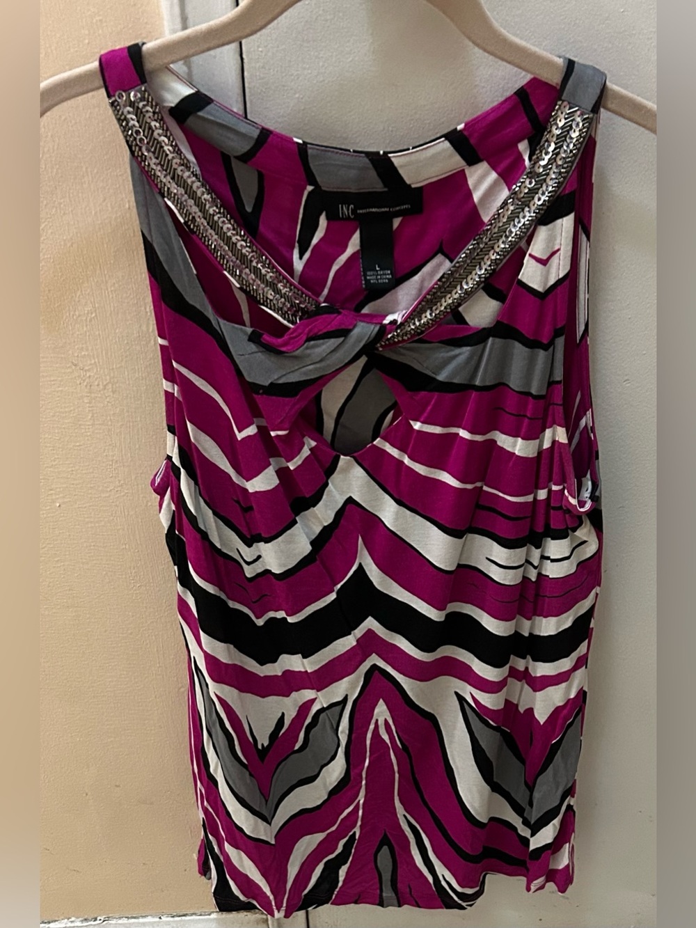 INC International Concepts Women’s Stylish Print Top